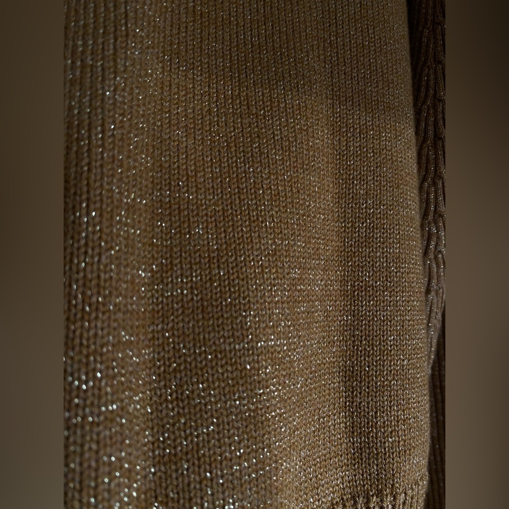 Set - Picture 4 of 6